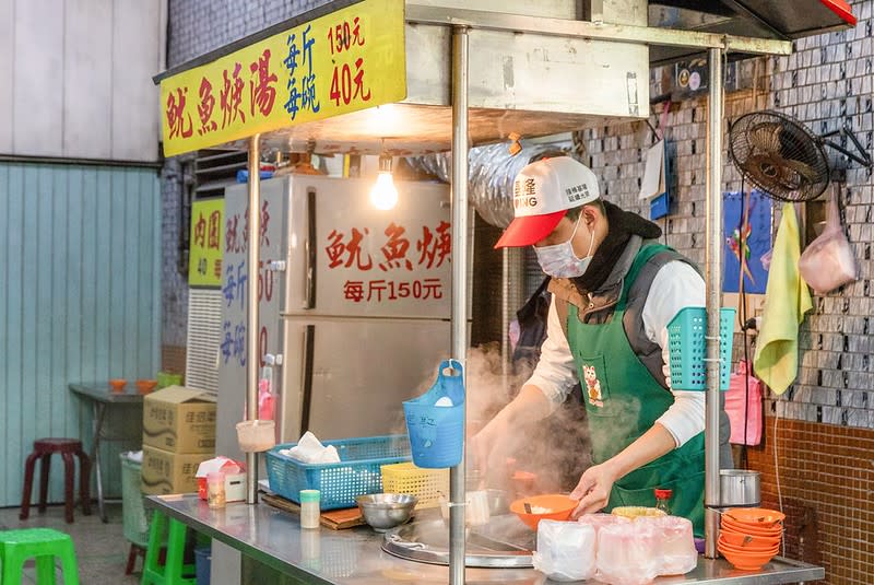 基隆｜孝三路魷魚羹肉圓