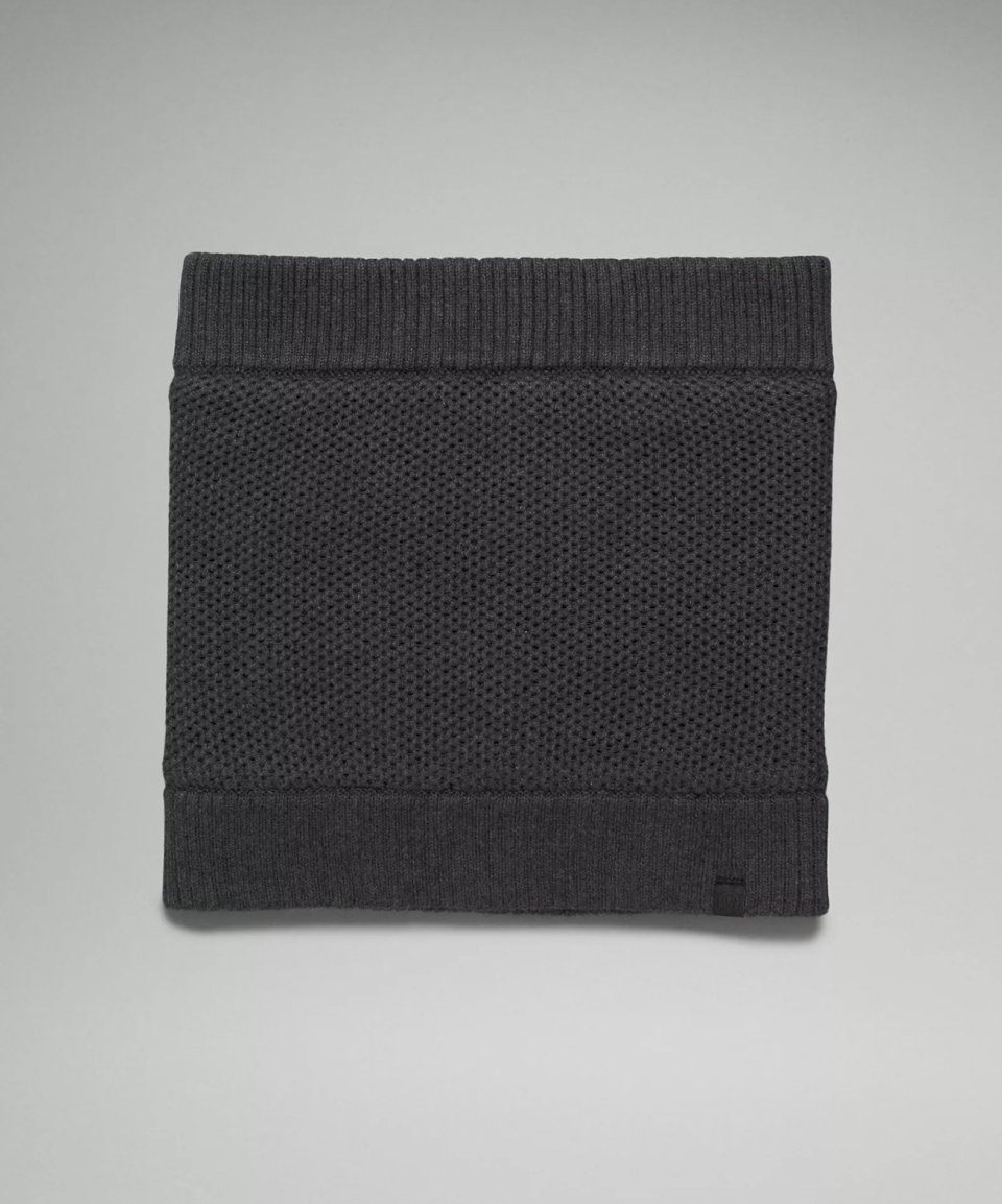 Fleece-Lined Knit Neck Warmer (Photo via Lululemon)