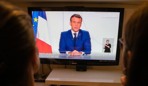 En novembre 2020, Emmanuel Macron avait pris la parole depuis l'Elysée pour annoncer un deuxième confinement. Depuis, il s'est notamment exprimé le 12 juillet 2021 depuis le Grand palais éphémère. Il fera une nouvelle allocution ce mardi 9 novembre. (Photo: Marc Piasecki via Getty Images)