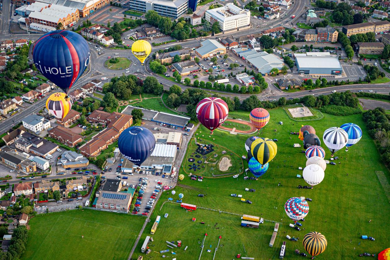 Balloons take off from Filton for Bristol International Balloon Fiesta (Ben Birchall/PA) (PA Wire)