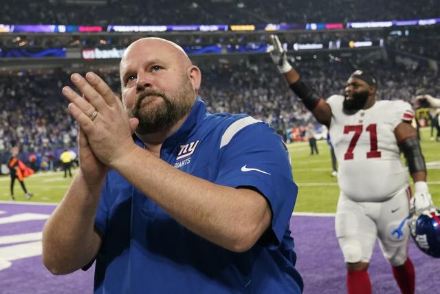 MINNEAPOLIS, MN - JANUARY 15: The Minnesota Vikings offense huddle up  during the NFL game between the New York Giants and Minnesota Vikings on  January 15th, 2023, at U.S. Bank Stadium in