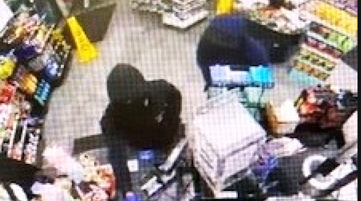 Suspects in 7-Eleven armed robbery, photo via police