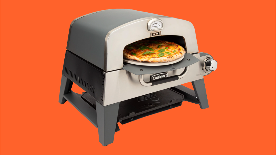 Best gifts for women: Cuisinart pizza oven
