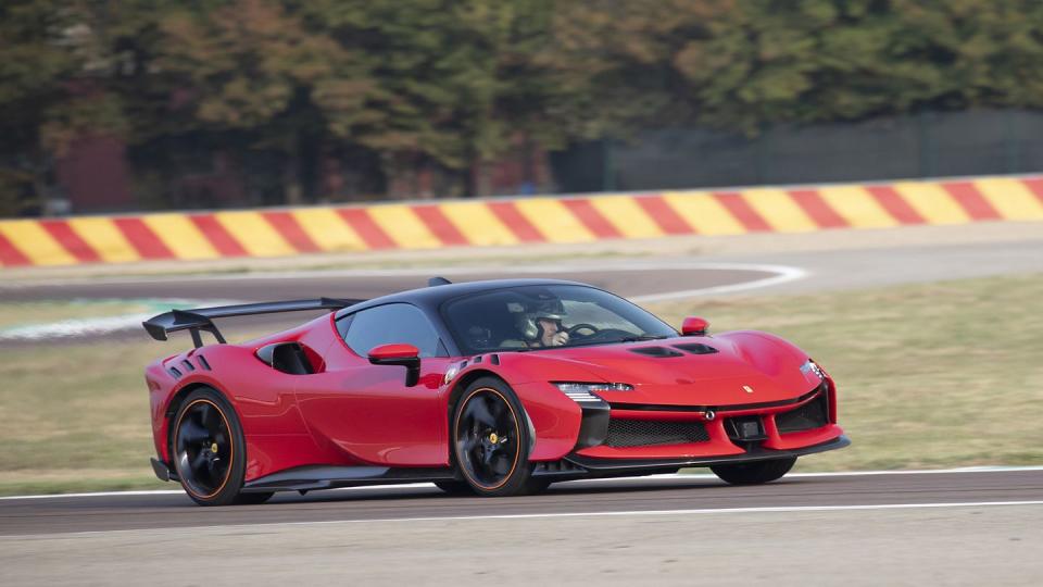 2024 ferrari sf90 xx stradale