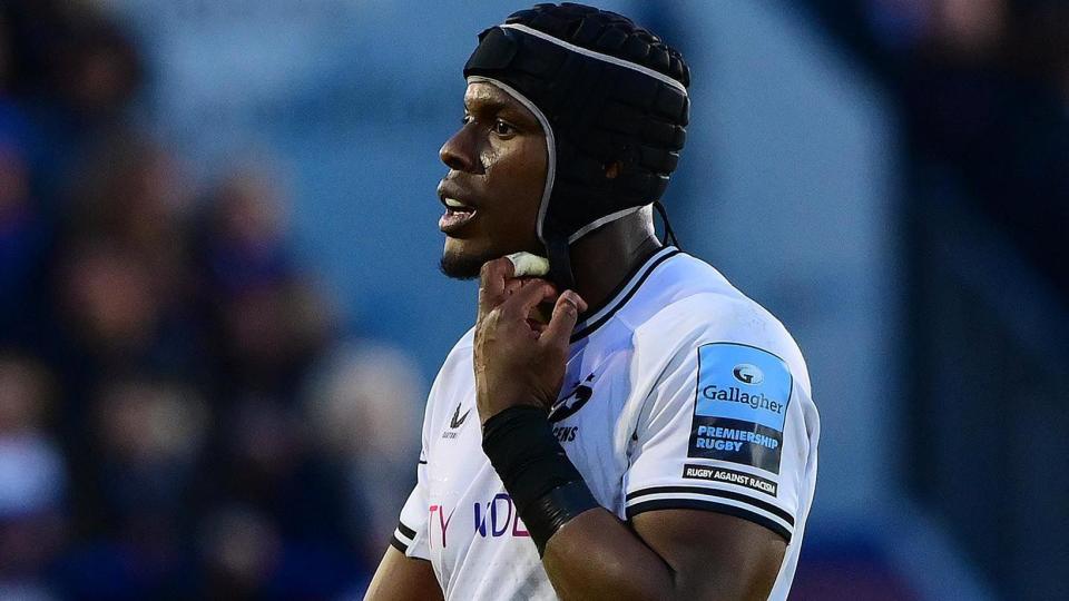 Saracens' Maro Itoje is sin-binned at Bath