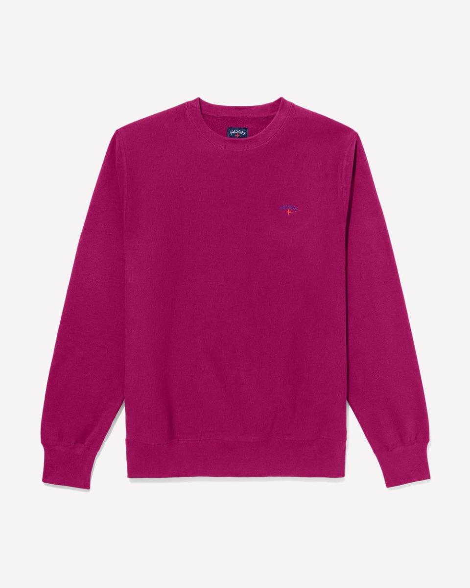 40) Classic Crewneck