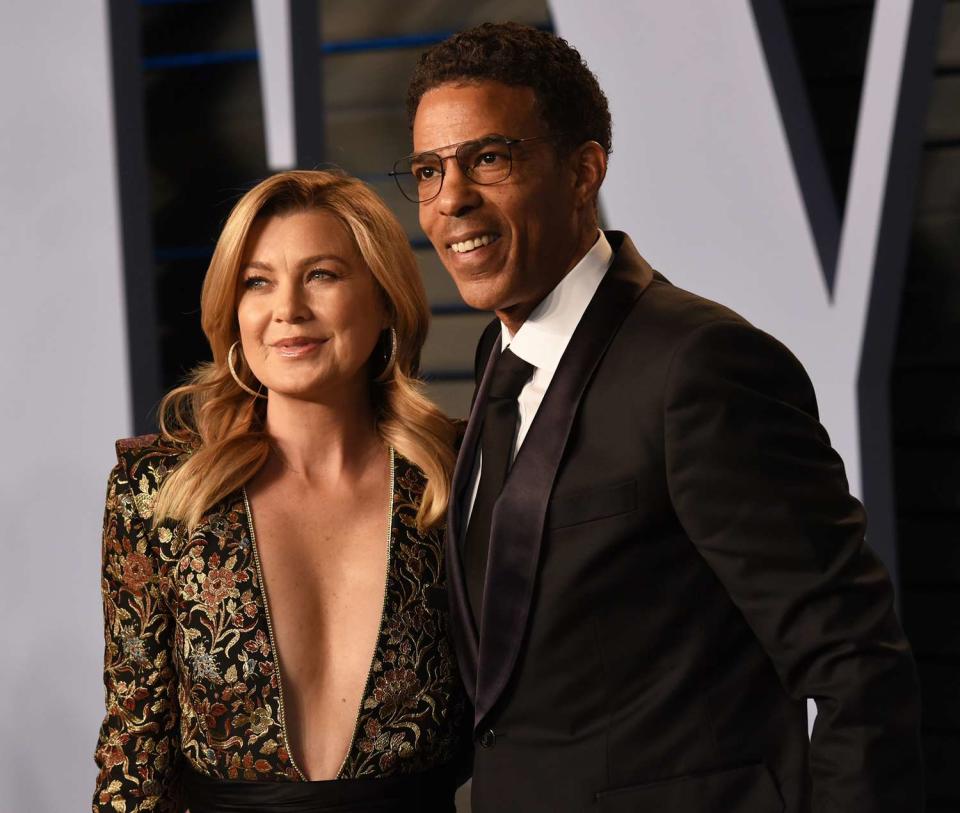 Ellen Pompeo and Chris Ivery attends the 2018 Vanity Fair Oscar Party Hosted By Radhika Jones - Arrivals at Wallis Annenberg Center for the Performing Arts on March 4, 2018 in Beverly Hills, CA