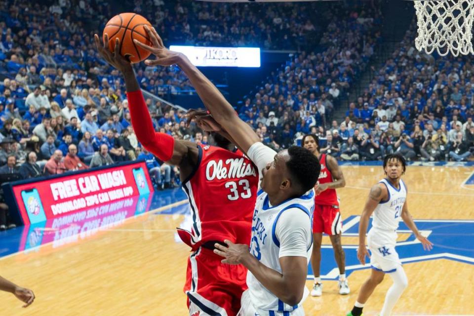 Kentucky forward Ugonna Onyenso blocks a shot by Mississippi’s Moussa Cisse during their game in Rupp Arena last month. On Saturday, Onyenso had six rebounds and four blocks in Kentucky’s win at Tennessee.