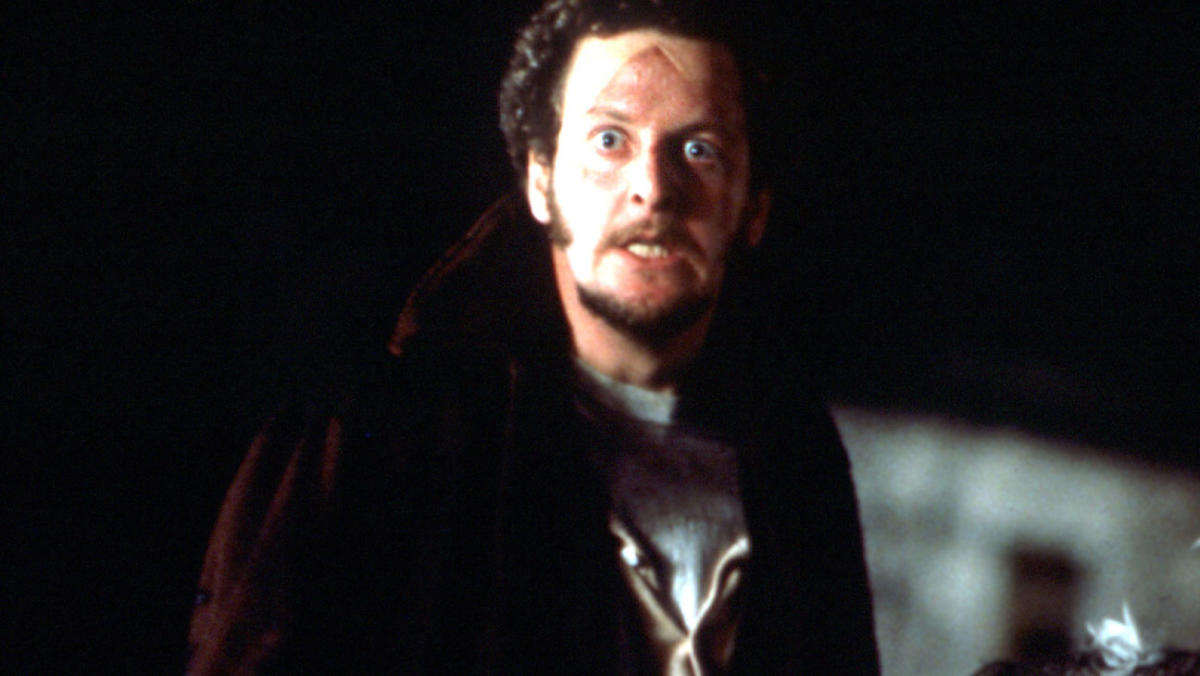 Daniel Stern Calls His 'Rookie of the Year' Character Off the