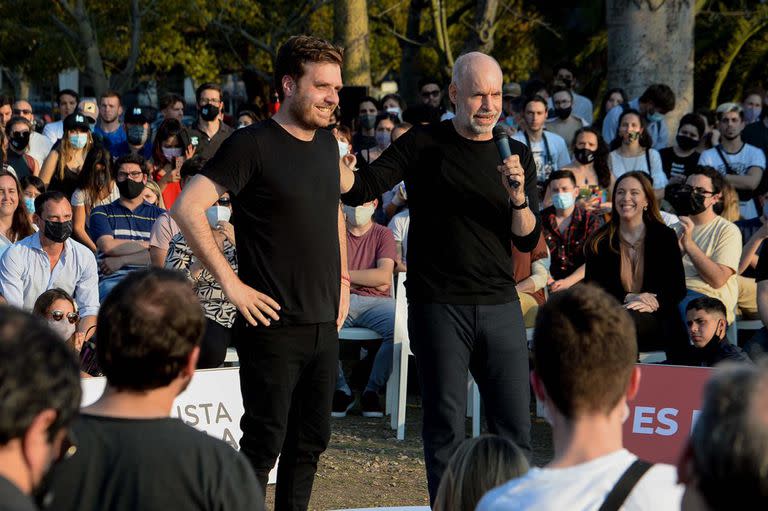 Horacio Rodriguez Larreta con Emmanuel Ferrario. "Le pido a los jóvenes que nos ayuden a llevar esta energía transformadora a todo el país"; dijo el jefe de gobierno