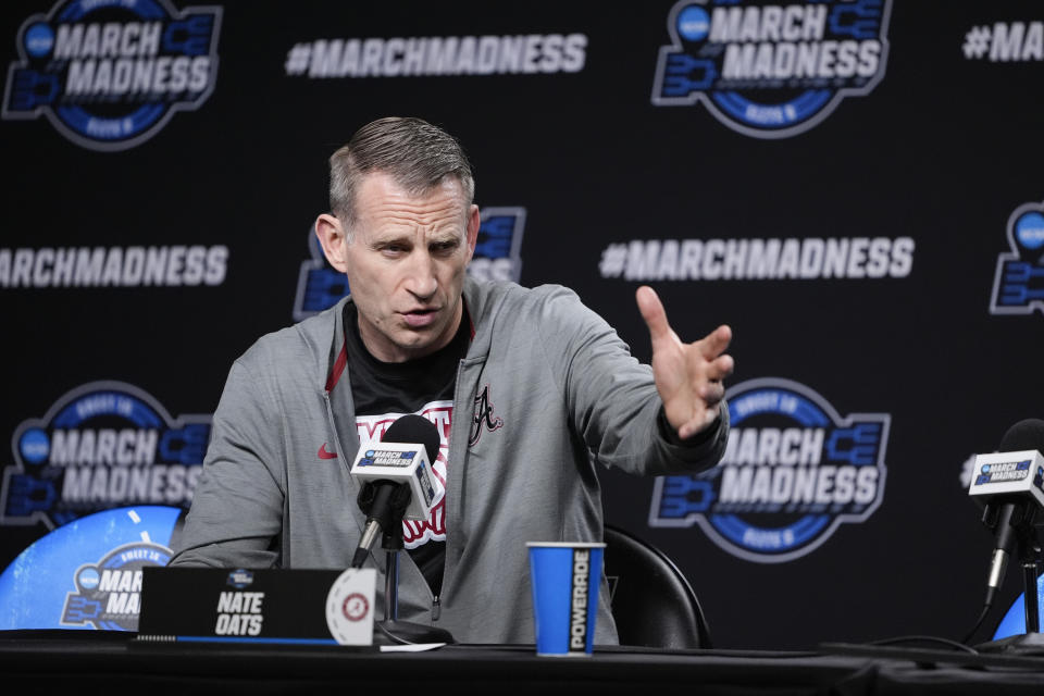 Alabama head coach Nate Oats fields questions ahead of the team's Sweet Sixteen college basketball game in the NCAA tournament Wednesday, March 27, 2024, in Los Angeles. Alabama plays North Carolina Thursday. (AP Photo/Ryan Sun)