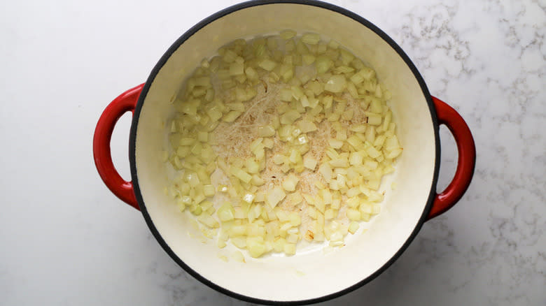 onions in white pot