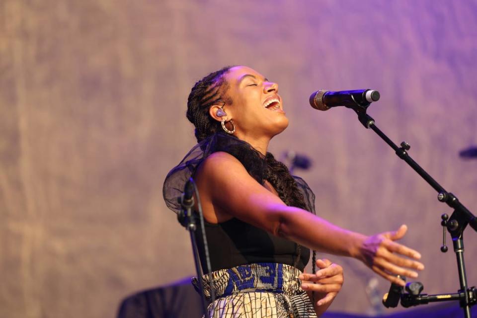 Allison Russell performs at PNC Music Pavilion in Charlotte on Tuesday night. Diamond Vences/dvences@charlotteobserver.com