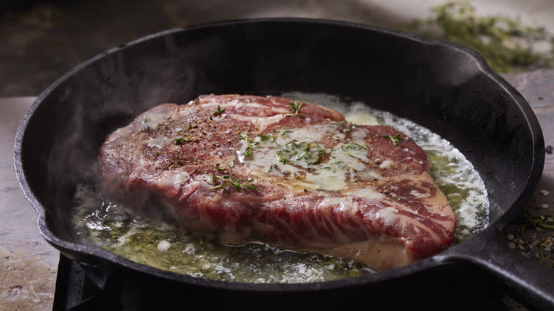 steak in pan