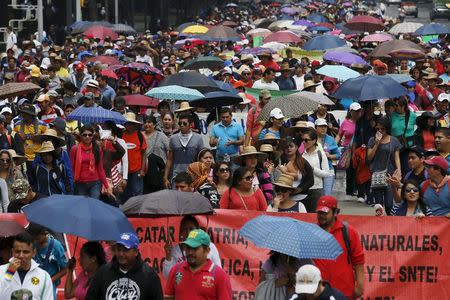 Members of the teacher's union CNTE take part in a march along Reforma Avenue in Mexico City June 1, 2015. REUTERS/Henry Romero