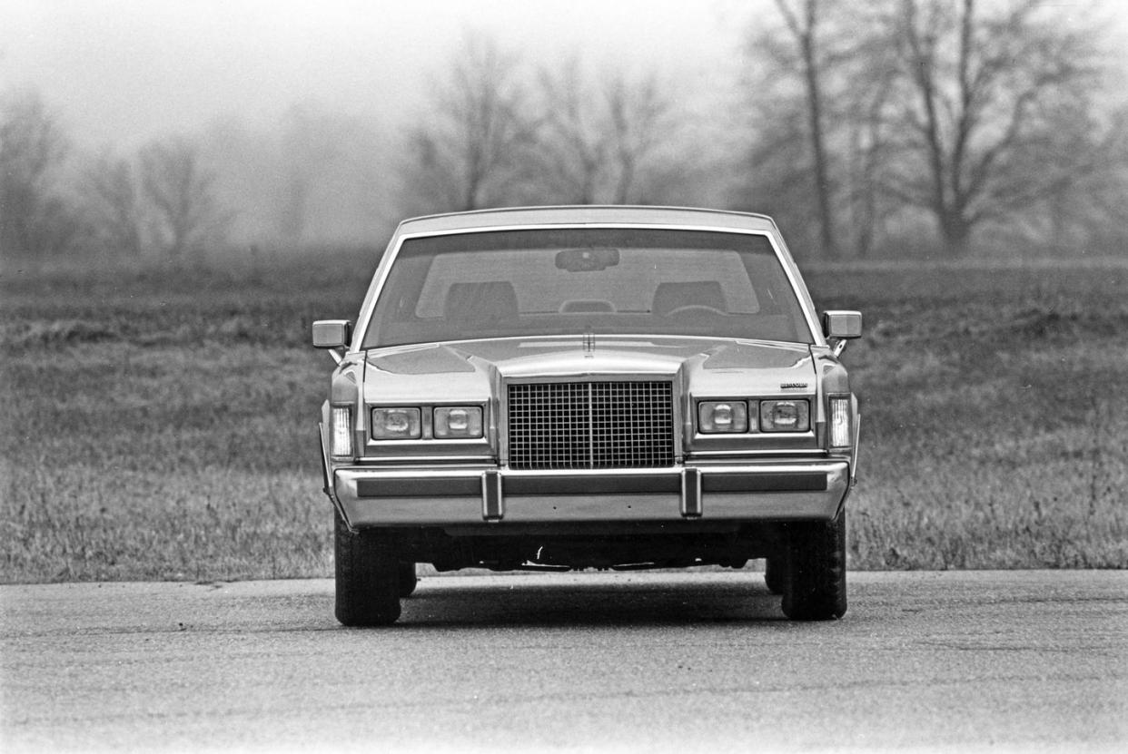 1987 lincoln town car