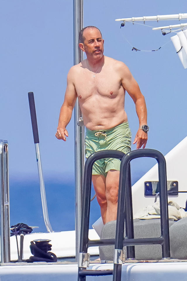 Leonardo DiCaprio, Tom Brady and More Rich Men on Yachts: Pics