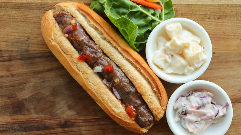 Boerewors roll