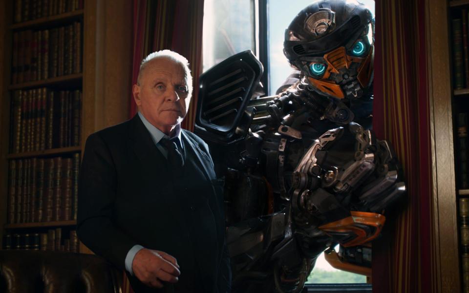 Anthony Hopkins and Hot Rod in Transformers: The Last Knight