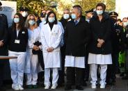 Medici e operatori sanitari dello Spallanzani (Photo by ANDREAS SOLARO/AFP via Getty Images)