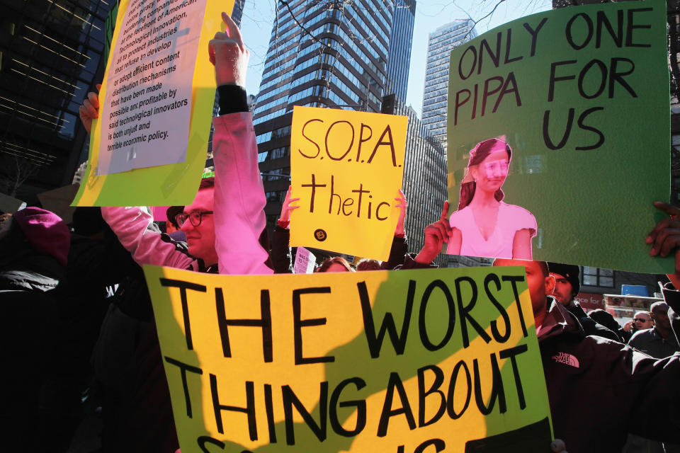 Tech Activists Protest SOPA And PIPA Bills