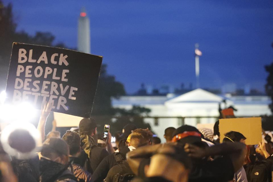 Demonstrators gather to protest the death of George Floyd near the White House in Washington on June 2. (Photo: AP Photo/Alex Brandon)