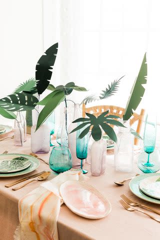 <p><a href="https://thehousethatlarsbuilt.com/2017/03/paper-plant-tablescape.html/" data-component="link" data-source="inlineLink" data-type="externalLink" data-ordinal="1">The House That Lars Built</a></p>