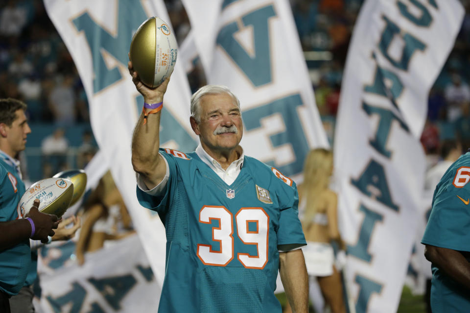 Miami Dolphins player Larry Csonka during the Dolphins All-Time 50th Anniversary Team ceremony in Miami Gardens, Fla.  Csonka says the Miami Dolphins' quarterback reminds him of the one they made in 1972 _ their perfect season. Not that the Dolphins are undefeated, but they may again be playoff-bound with a backup QB.  (AP Photo/Wilfredo Lee)