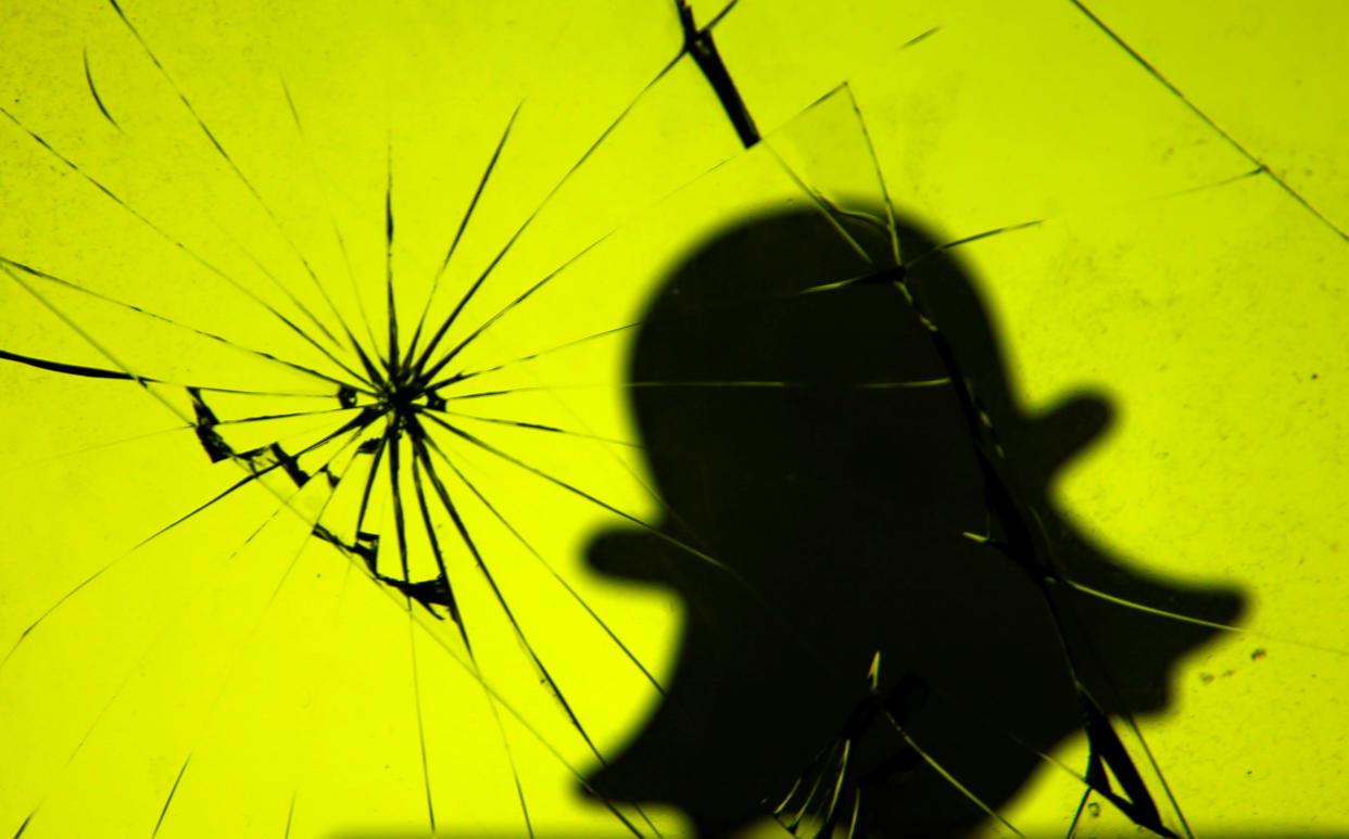 It’s official: Snapchat users hate the new redesign.