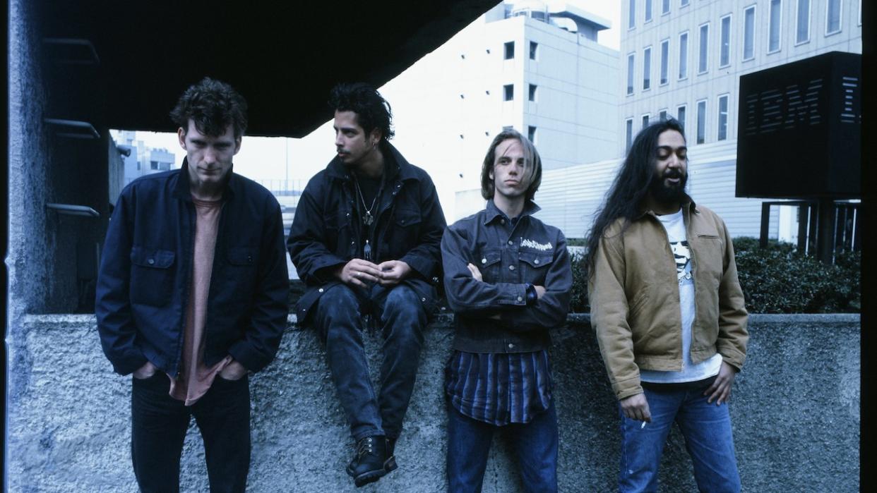  Soundgarden in Japan, 1994. 