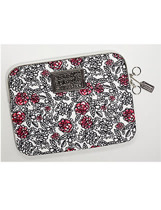 The graffiti-print flowers are darling on something that's traditionally bland and techy.