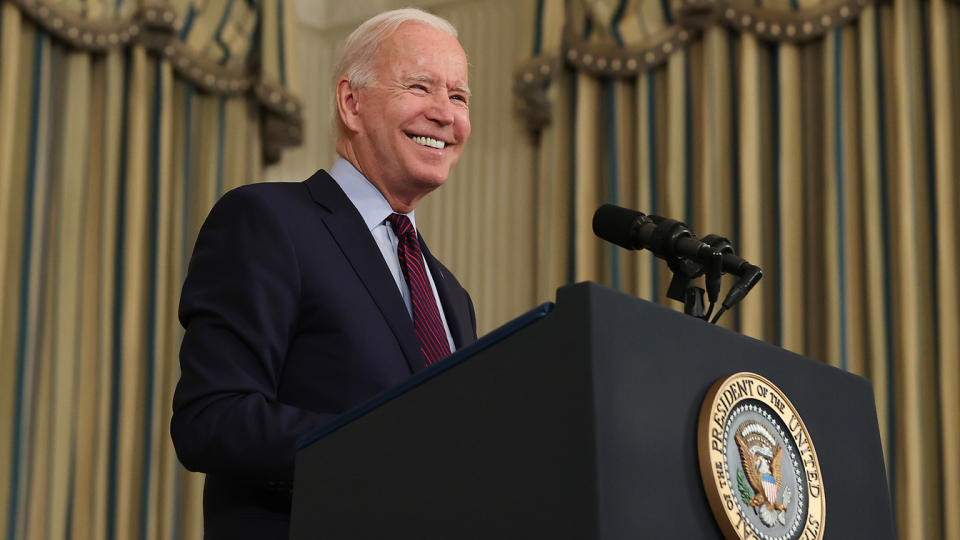 U.S. President Joe Biden delivers remarks about the need for Congress to raise the debt limit in the State Dining Room at the White House on October 04, 2021 in Washington, DC. (Chip Somodevilla/Getty Images)