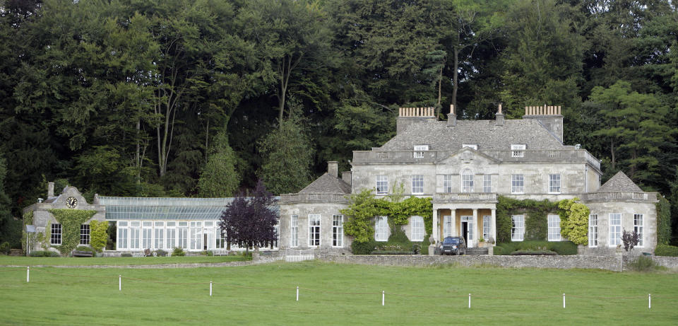 STROUD, UNITED KINGDOM - AUGUST 09: (EMBARGOED FOR PUBLICATION IN UK NEWSPAPERS UNTIL 48 HOURS AFTER CREATE DATE AND TIME) The house belonging to HRH Princess Anne, The Princess Royal and her husband Vice-Admiral Timothy Laurence on her country estate at Gatcombe Park on August 9, 2009 in Stroud, England. (Photo by Indigo/Getty Images)