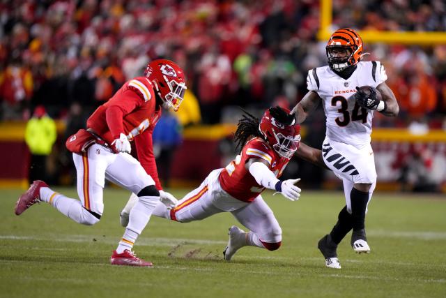 Cincinnati Bengals running back Samaje Perine (34) is seen during