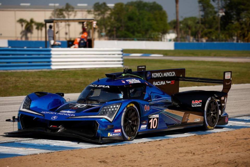 10 wayne taylor racing with andretti, acura arx 06, gtp ricky taylor, filipe albuquerque, brendon hartley