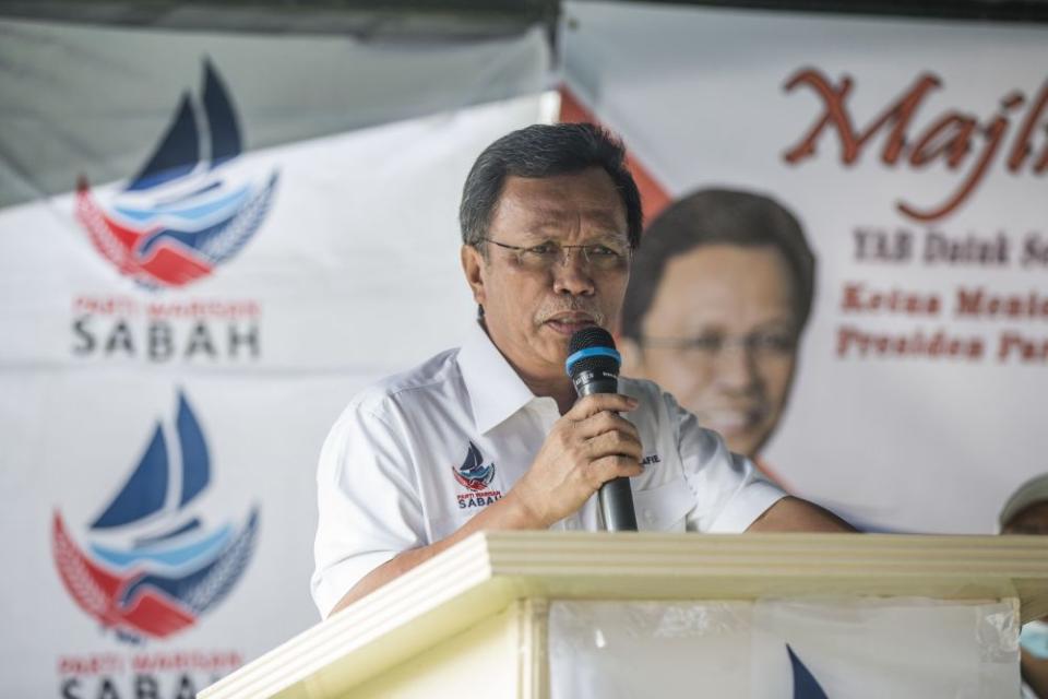 If all the Warisan Plus assemblymen signed SDs in support of Datuk Seri Mohd Shafie Apdal as chief minister, it would still put them nine people behind GRS’s 41 assemblymen, assuming the latter was completely intact. — Picture by Firdaus Latif