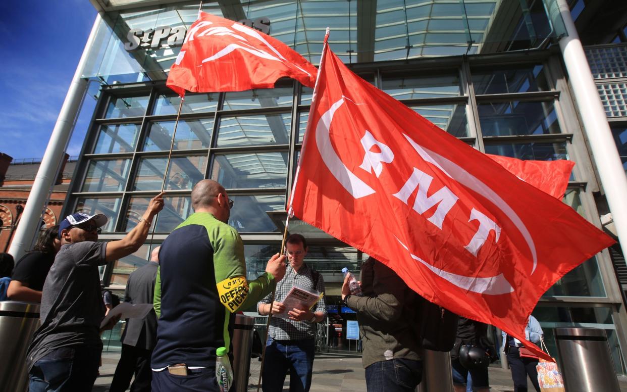 Rail strikers are 'Putin's friend', says Tobias Ellwood - Martin Pope /Getty Images Europe 