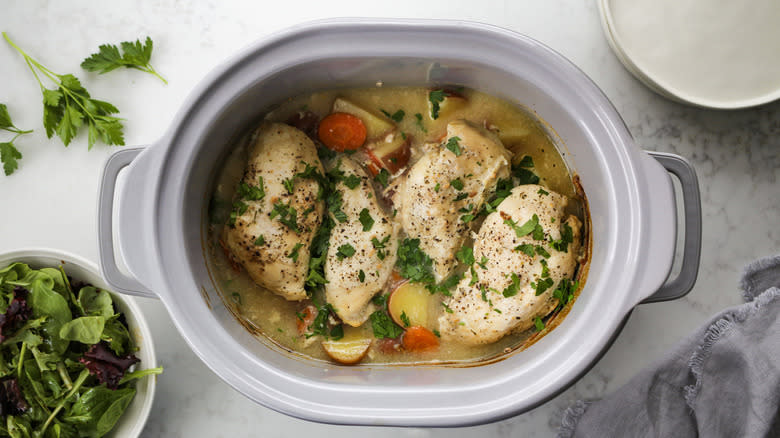 chicken and vegetables in crockpot