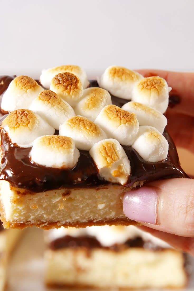 S'mores Cheesecake Bars