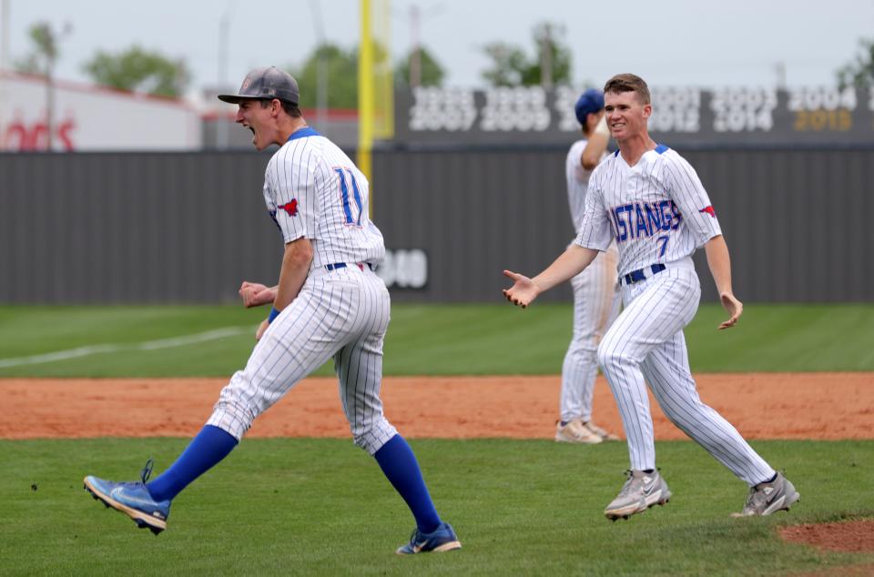 Fort Cobb-Broxton's Blaine Davis, left, and Kaleb Crowell during the Class B state baseball championship game between Fort Cobb-Broxton and Calumet at Shawnee High School in Shawnee, Okla., Saturday, May, 4, 2024.