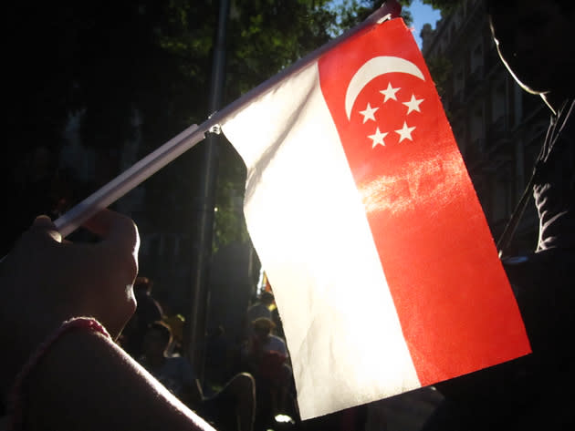 During my time in Spain, it surprised me how proud I was of the Singapore flag. (Yahoo! photo/Jeanette Tan)