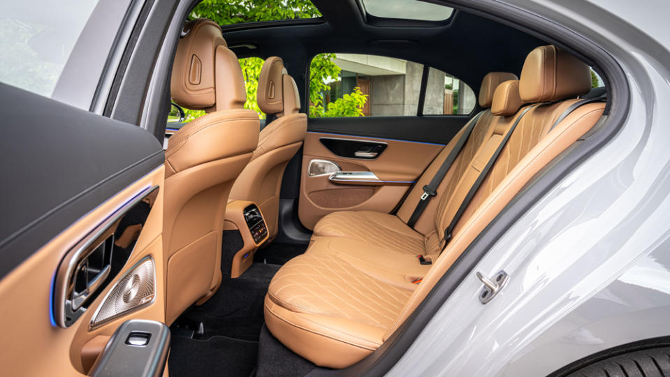 The rear-passenger seating in the 2024 Mercedes-Benz E450 4Matic.