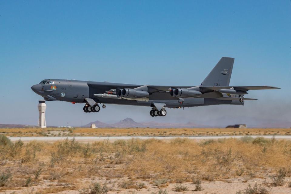 a b 52h stratofortress assigned to the 419th flight test squadron takes off from edwards air force base, california, aug 8 the aircraft conducted a captive carry flight test of the agm 183a air launched rapid response weapon instrumented measurement vehicle 2 hypersonic prototype at the point mugu sea range off the southern california coast air force photo by matt williams