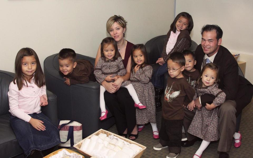 PHOTO: Kate Gosselin and John Gosselin with their their twin daughters and sextuplets on 'Today' in New York City, Oct. 2, 2007. (Heidi Gutman/NBC NewsWire/Getty Images)