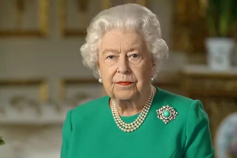 La reina Isabel II, abuela de Harry