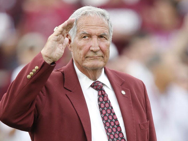 Former Alabama coach Gene Stallings salutes the crowd at Texas A&M on Sept. 14, 2013, at Kyle Field in College Station Texas.