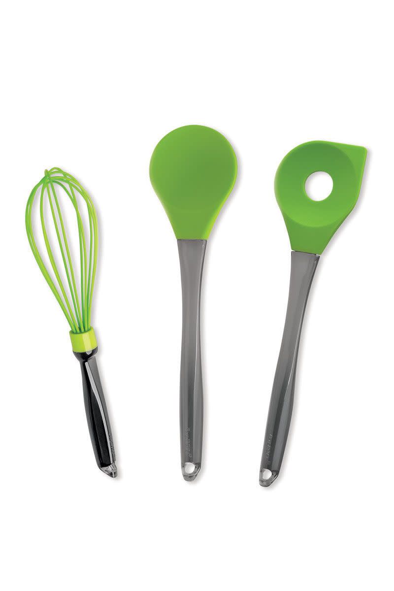 Green, Technology, Kitchen utensil, Plastic, Cutlery, Cable, Wire, Brush, Personal care, Cleanliness, 