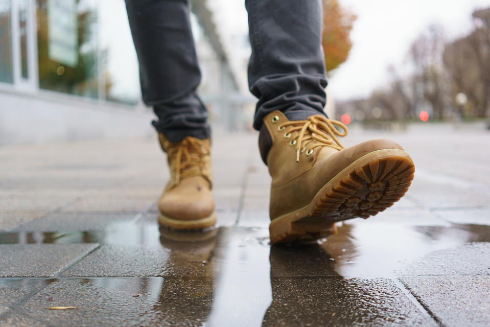 Mit diesen Schuhen hast du nie wieder kalte Füße. (Bild: Getty Images)