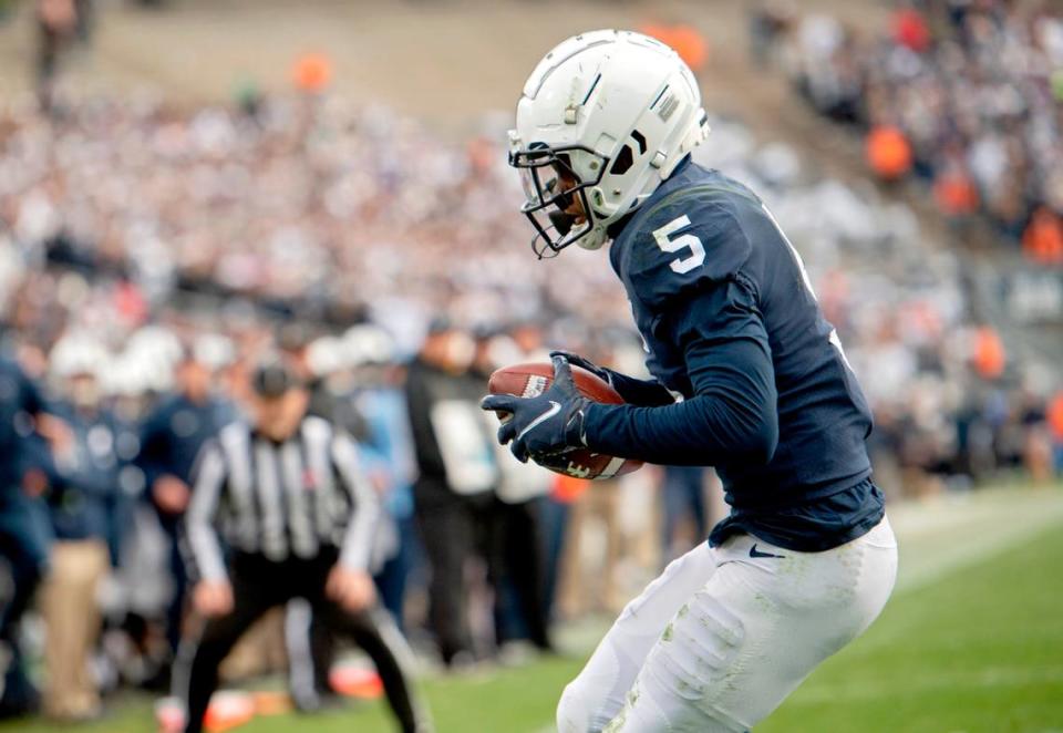 Penn State wide receiver Jahan Dotson makes a catch for a touchdown during the game against Rutgers on Saturday, Nov. 20, 2021.