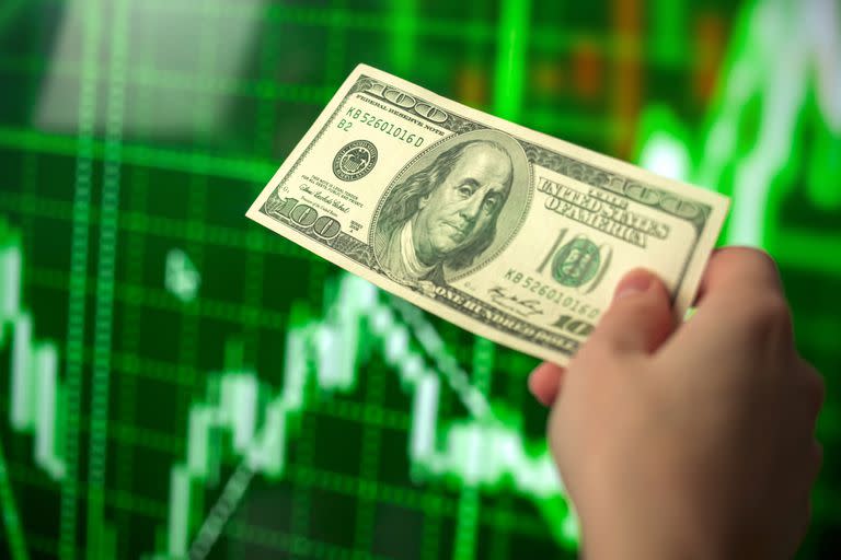 A cuánto cotiza el dólar blue este miércoles 16 de noviembre